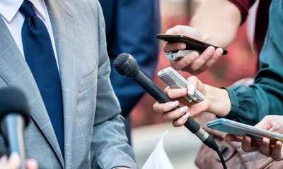 Nawet połowa dziennikarzy może stracić pracę. Media czeka trudna dekada