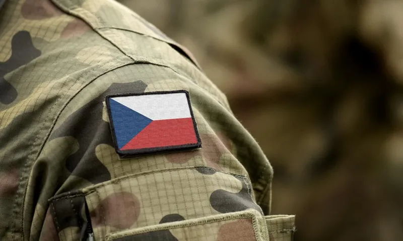 Czeska armia nie realizuje 70 proc. celów NATO. Brakuje sprzętu i żołnierzy