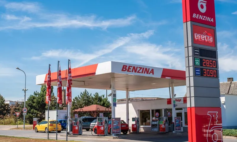 Od Orlenu przez InPost po Becherovkę i zbrojeniówkę. Polacy i Czesi: ten sojusz może zmienić układ sił w UE