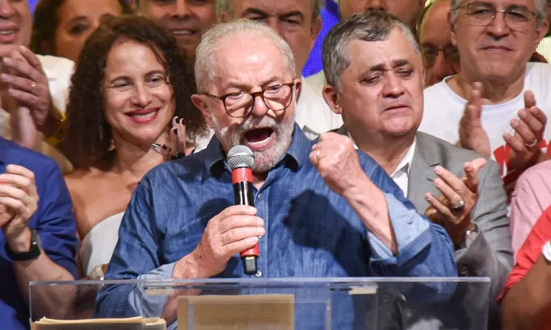 Lula nokautuje Bolsonaro i zatrzymuje marsz Trumpa: Brazylia opiera się prawicowej fali