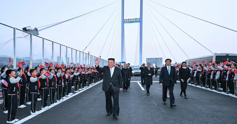 Kim Jon-un visits China to open new bridge, reaffirm ties