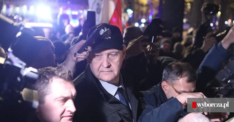 Na to zanosiło się od miesięcy: nadeszło przesilenie wokół Trybunału - Wyborcza.pl