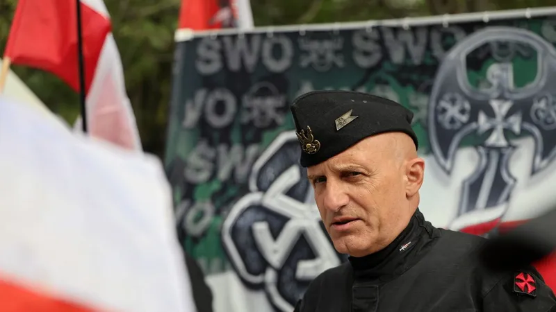 Policja zatrzymała Wojciecha Olszańskiego pseudonim 'Jaszczur'. Kierwiński ujawnia szczegóły - Gazeta
