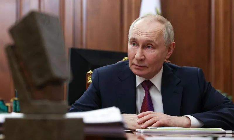 Putin deklaruje gotowość do rozmów z Europą i... ostrzega przed wojną - Bankier.pl