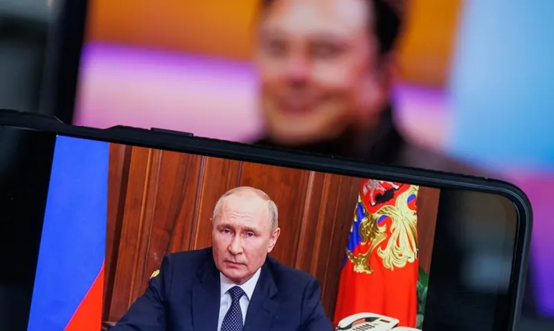 Putin wprost o Musku: To geniusz. Ujawniono kulisy współpracy Kremla ze Starlinkiem - Bankier.pl