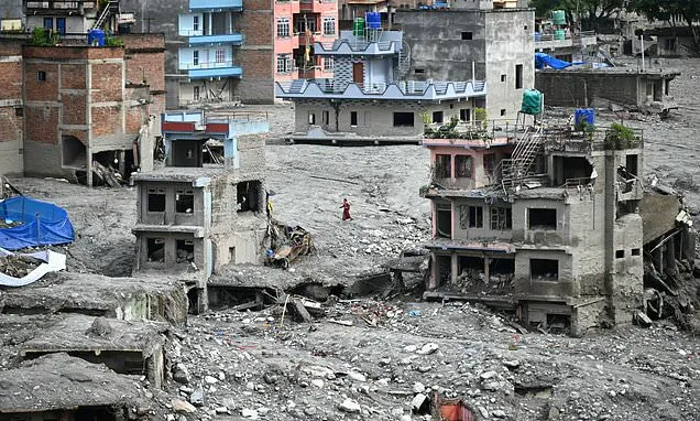 Huge 7.0-magnitude earthquake hits Tibet