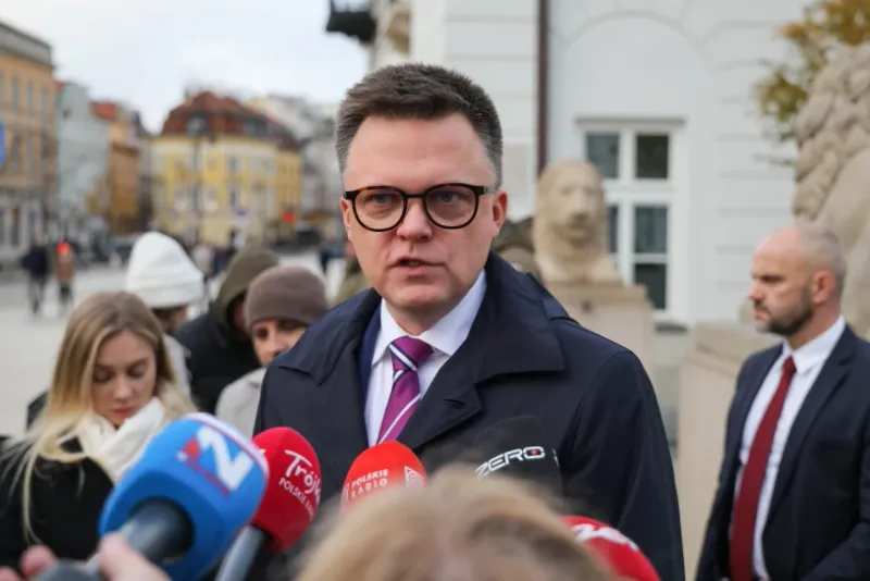 Hołownia o sytuacji w TK. "Decyzje budzące wątpliwości"