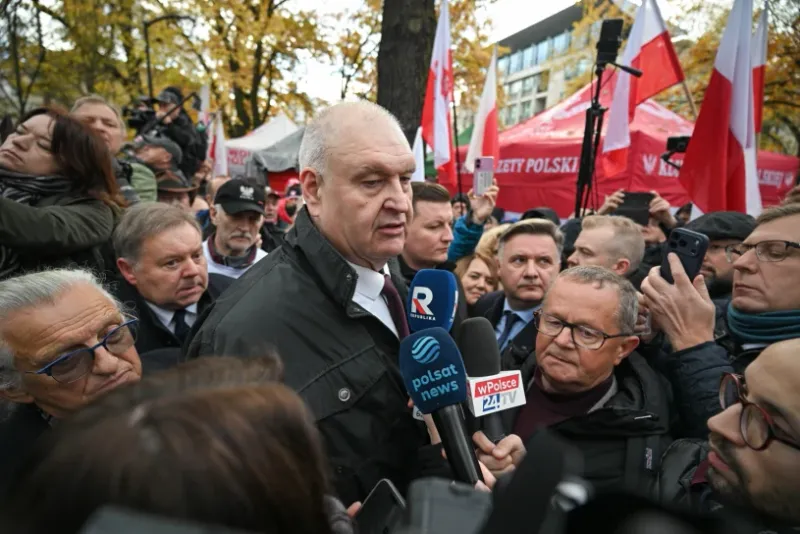 Święczkowski zapowiada konsekwencje dla funkcjonariuszy. "Współczuję im"