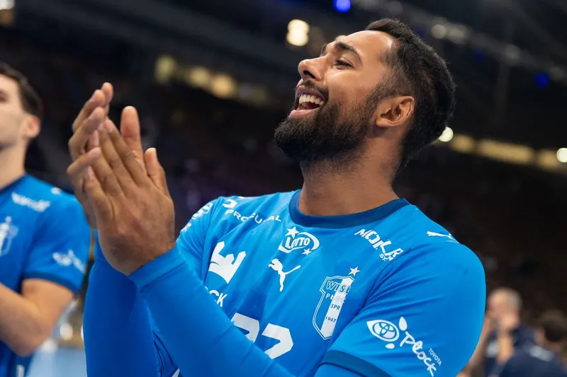 Wisła Płock w fazie głównej Ligi Mistrzów! Kapitalny mecz Nafciarzy - SportoweFakty