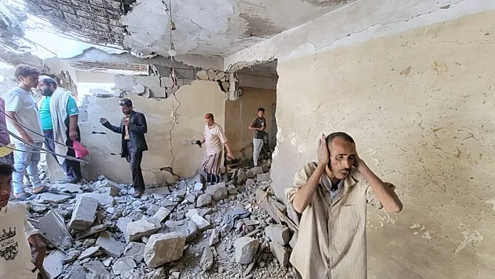 Yemen: Tanks fire as fighting erupts on the outskirts of Taiz