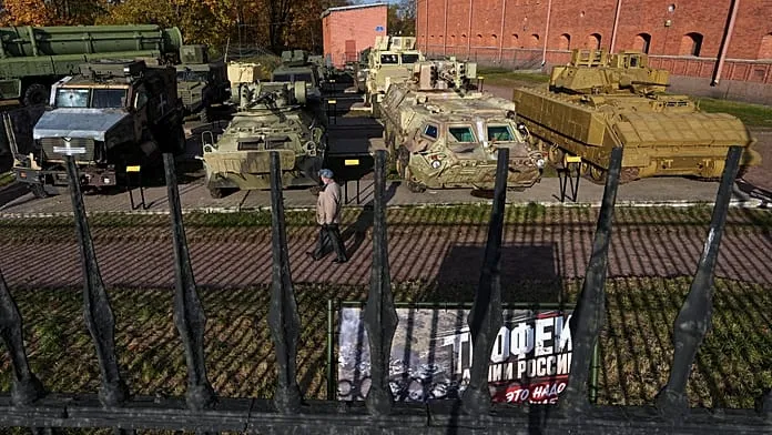 Overnight attacks resume between Russia and Ukraine following US envoy visit