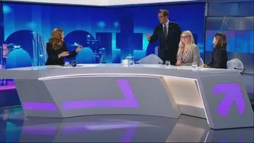 Polityk wyszedł ze studia Polsat News. "Nie będę siedział przy stole ze zbiegiem"