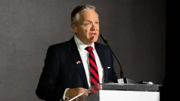 Ambasador USA uderza w europejskich liderów. Jako przykład wskazuje Polskę