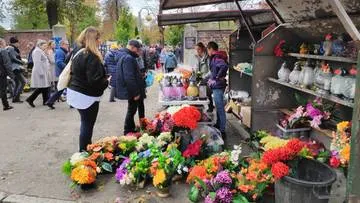 Posypią się mandaty przed Wszystkimi Świętymi? Na cmentarzach ruszają kontrole