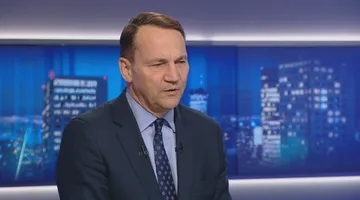 "Próbuje wymusić moje decyzje". Sikorski o działaniach prezydenta