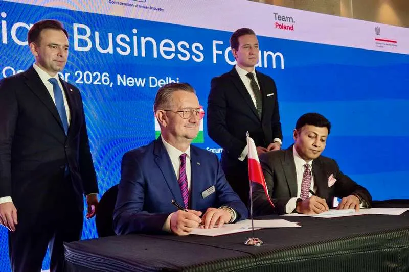 PESA planuje produkcję lokomotyw i pojazdów pasażerskich w Indiach - Kolejowy Portal