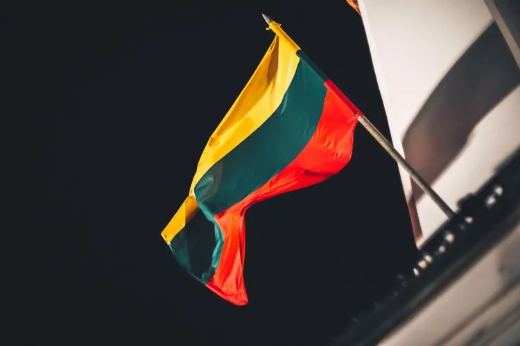 Authorities in Lithuania foil arson plot against Starlink satellite gateway station