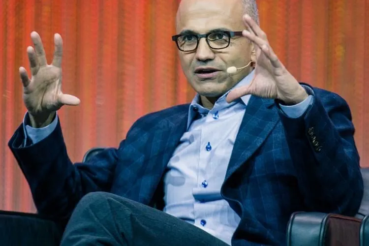 Microsoft thinks its data centers can last for 25 years, reports strong cloud earnings and lower capex