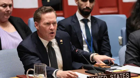 ‘Back up!’ US ambassador erupts at Cuban minister (VIDEO)