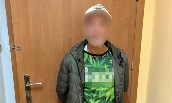 Chwytał za szyję i kradł, a potem okradał seniorów „na hydraulika”. 54-latek w rękach wrocławskich policjantów