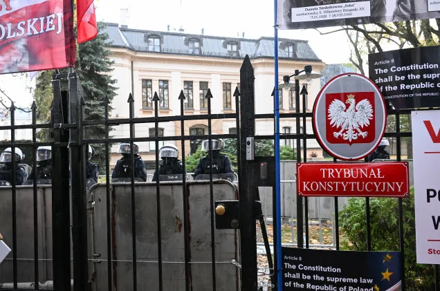 Kryzys wokół Trybunału Konstytucyjnego. Prezydent Nawrocki zwołuje pilne konsultacje