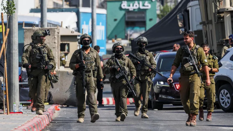 Israel to close all West Bank land crossings on election day
