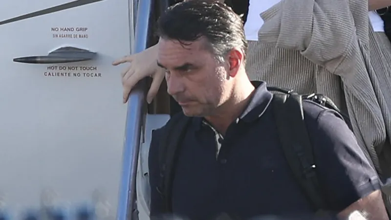 Flavio Bolsonaro posts video, says he fled Brazil due to ‘persecution’