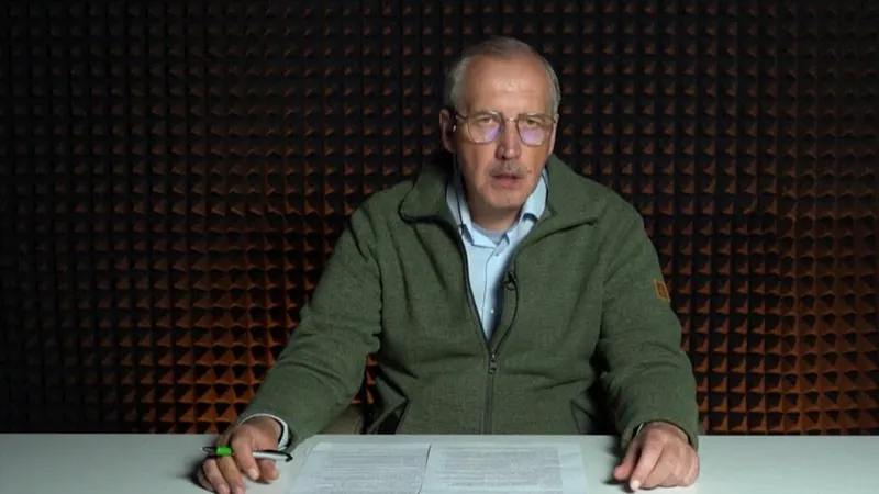 Russia’s Novaya Gazeta to cease publication amid Kremlin crackdown