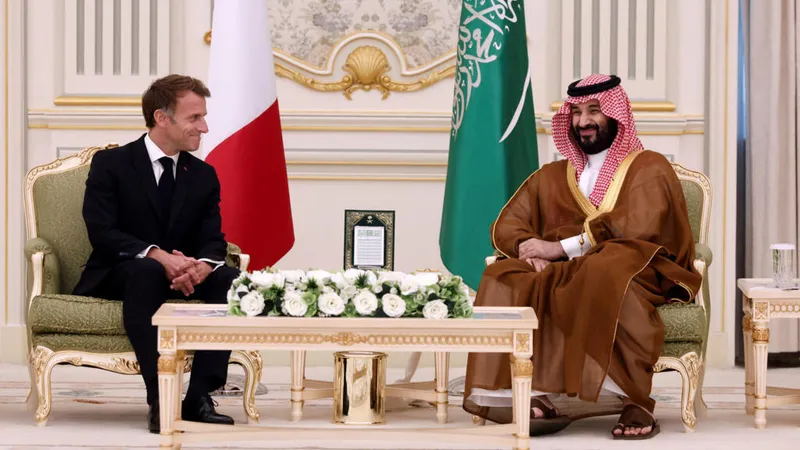 Macron visits Riyadh to show solidarity amid Houthi attacks, ease tensions at home via fuel deal