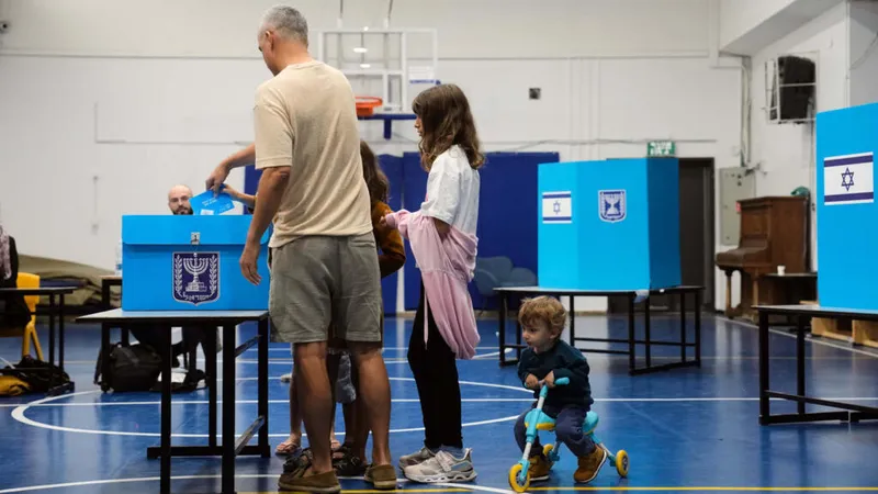 Israeli elections: voters turnout reaches '16.7%' four hours after polls open