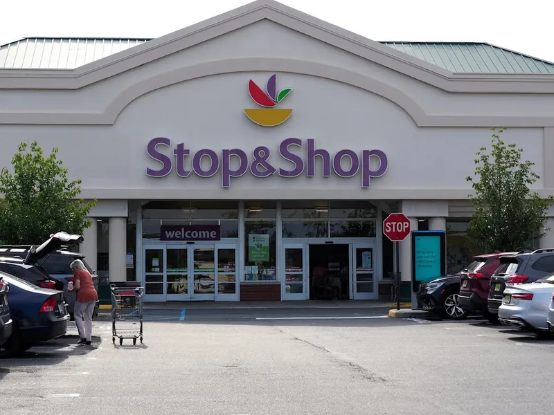 Stop & Shop restores app, website after cybersecurity breach - Yahoo