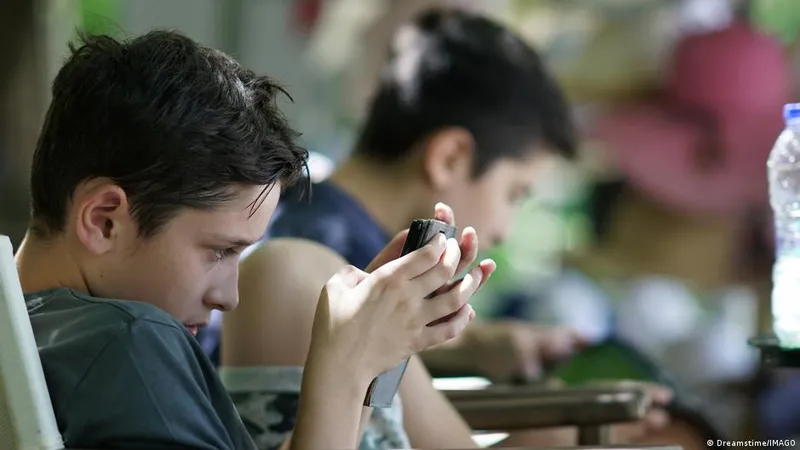 Greece joins countries putting age-limits on social media, banning access for kids under 15