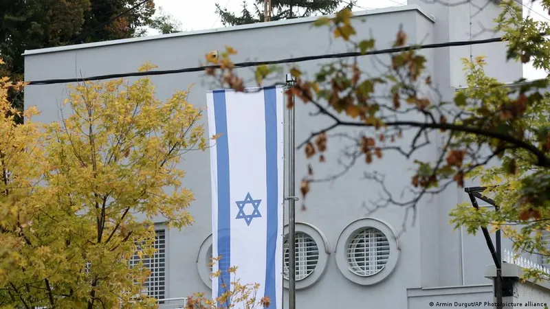 Serbian police shoot dead assailant at Israeli Embassy