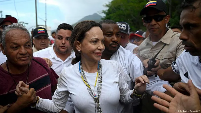 Venezuela: Opposition leader Maria Corina Machado says US backs 2027 election