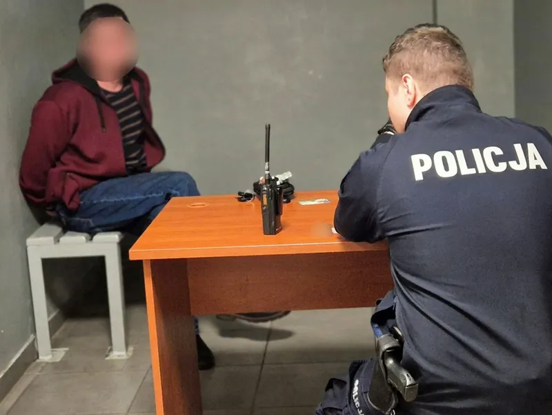 Nie mógł zapisać się do lekarza. 63-latek zagroził podłożeniem bomby w przychodni