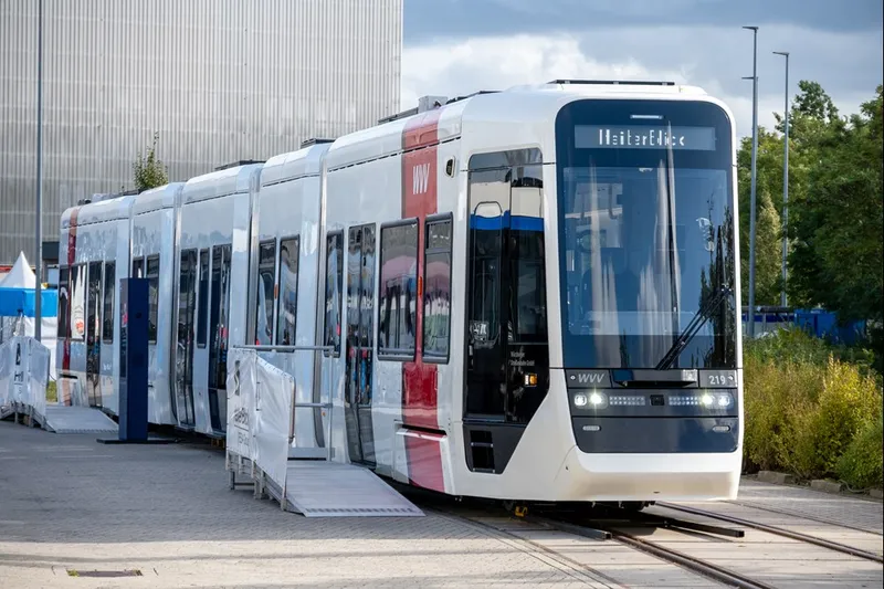 Jaki jest tramwaj HeiterBlick (Grupa PESA) dla Würzburga?